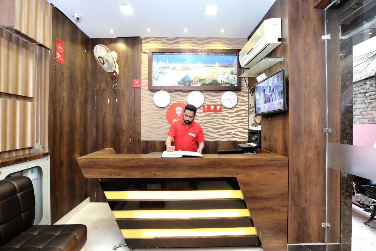 Oyo 7447 Grand Park Hotel 3*