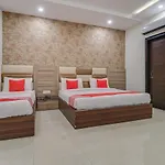 Oyo 72989 J K Classic