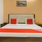 Oyo 46735 Hotel Royal Dreams