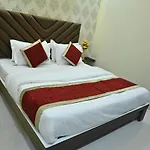 Guntas Residency