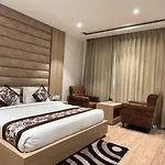 Rrv Hotel