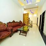 Hotel Chahal Residency
