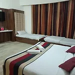 Hotel Mercury Inn By Sonachi - 10 Meter From Golden Temple