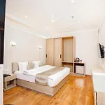 Hotel Euphoria Green