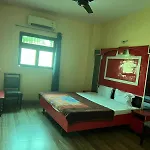 Hotel Skylark