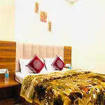 Hotel Woodlark - 2 Mins Walk From Golden Temple