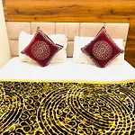 Hotel Woodlark - 2 Mins Walk From Golden Temple