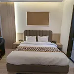 Hotel City Castle