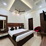 Monga Dream Residency - 5 Minutes Walk From Golden Temple