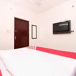 Oyo Hotel Apple Wood