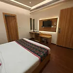 Hotel Luxurio - In-House Barista Cafe, Near Golden Temple Amritsar