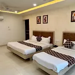 Hotel G R Residency Golden Temple Just 2 Mins Walking Distance From Hotel