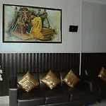 Shree G Inn