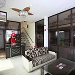 Hotel Sham Villa