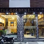 Hotel Golden Dreams