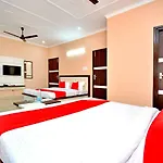 Oyo 40676 Rs Inn