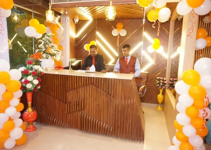 Hotel Mayra Grand By Mayra Group Of Hotels