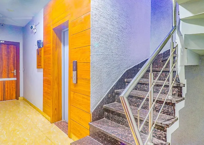 Fabhotel Kd Inn