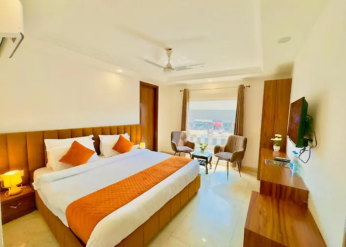 Hotel Golden Temple View - Top Rated & Most Awarded Property In Amritsar