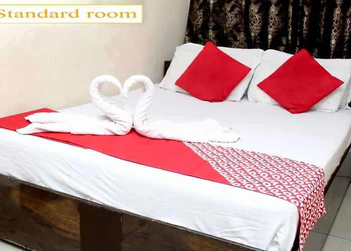 Mannat Guest House And Pg