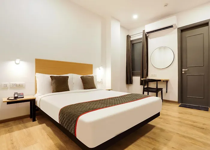 Super Townhouse Golden Avenue Road