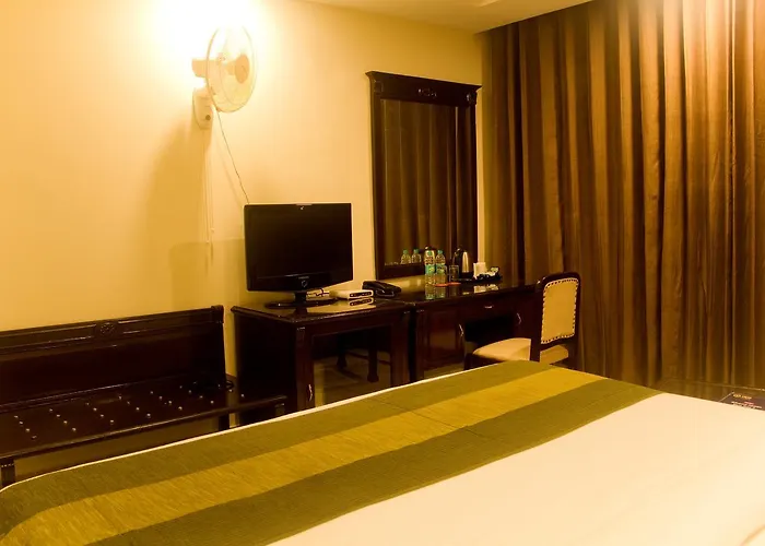 Heaven Blu Hotel & Resort