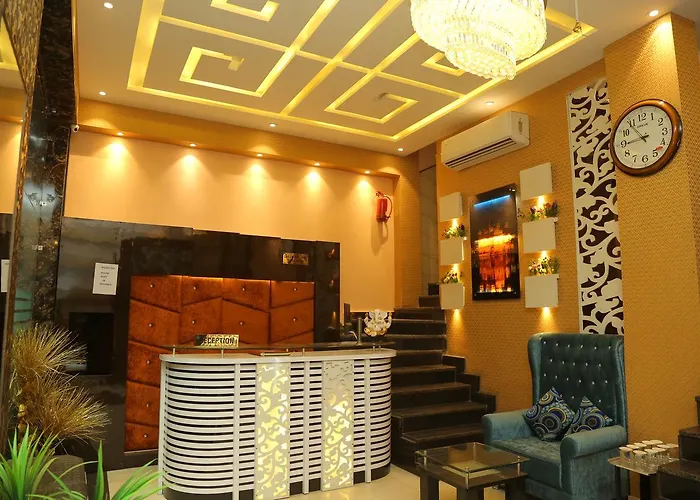 Hotel Golden Dreams