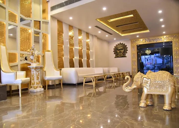 Sallow Royal Suites