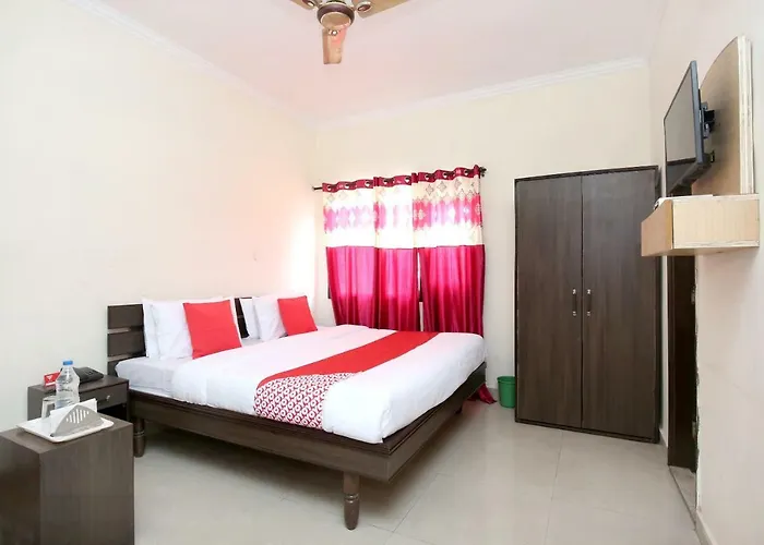 Oyo 14621 Dream Residency