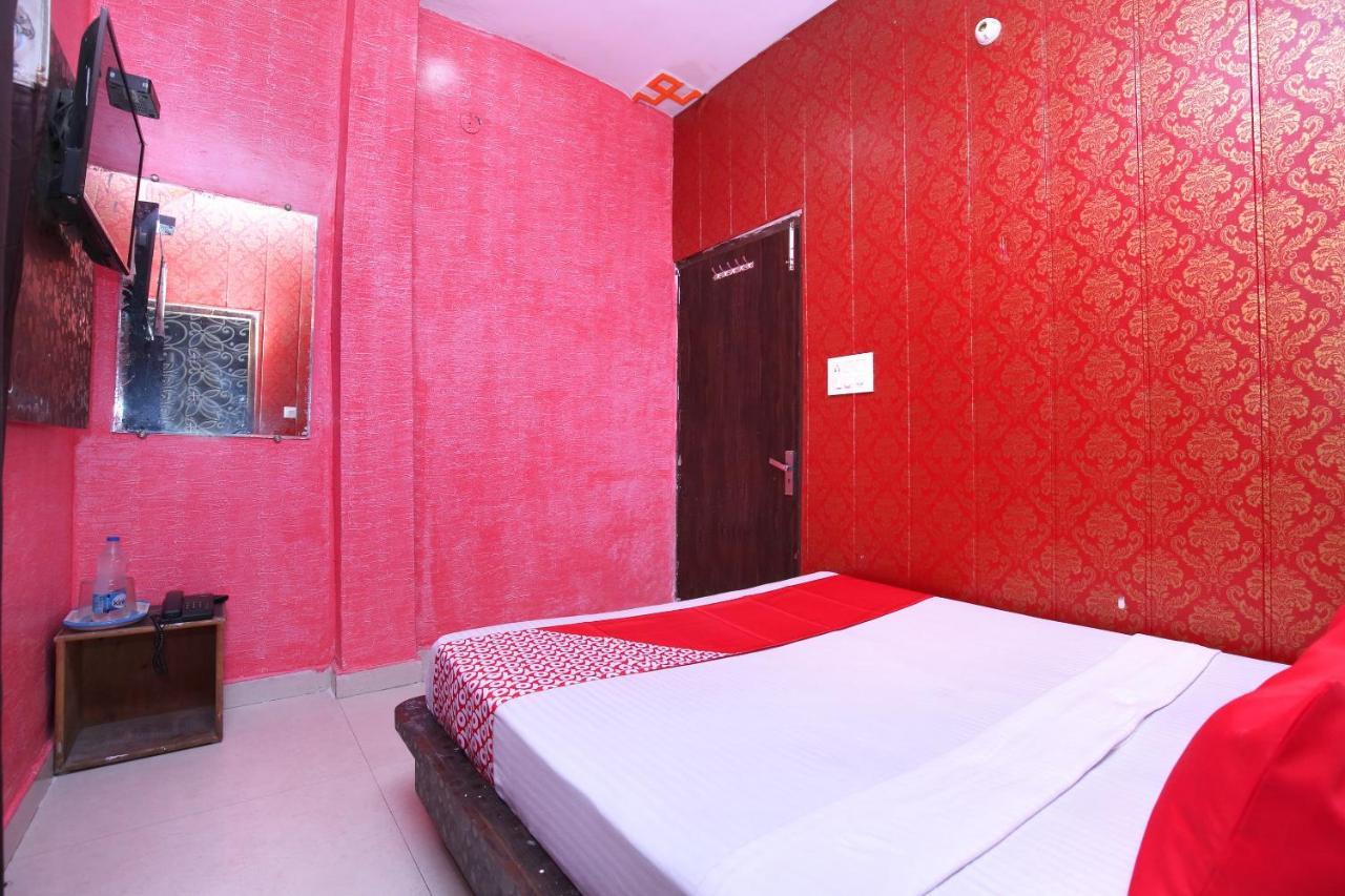 Hotel Oyo 19565 Galaxy 3*