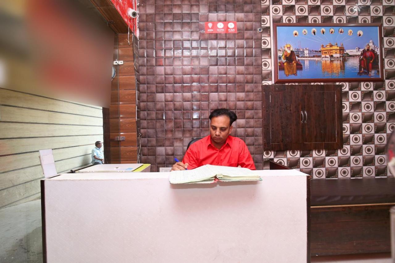 Hotel Oyo 19565 Galaxy Amritsar