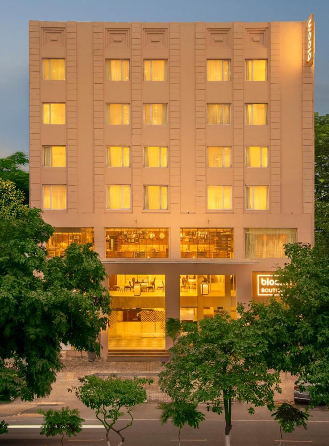 Hotel Bloom Boutique L Ranjit Avenue 4*