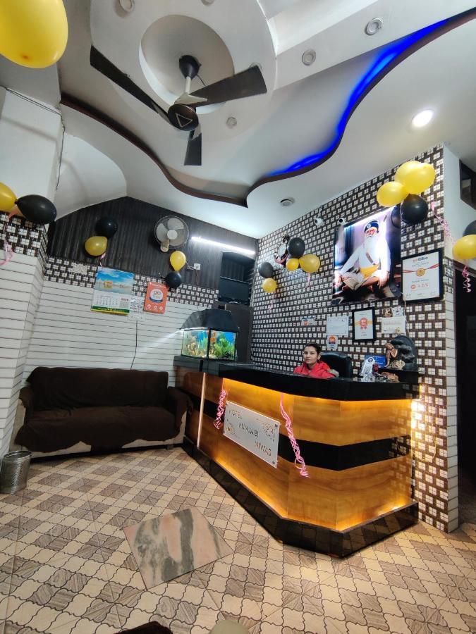 Punjabi Niwas Hotel 2*