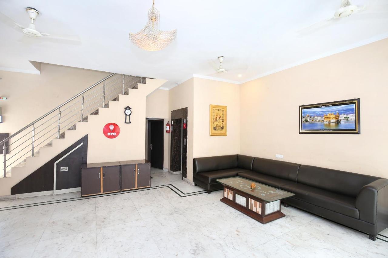 Oyo 7676 Golden Sunrise Hotel Amritsar