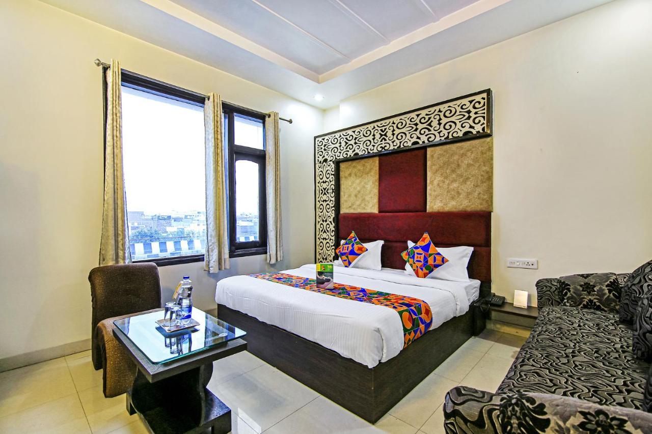 Fabhotel Nayyar Hussainpura Chowk Hotel