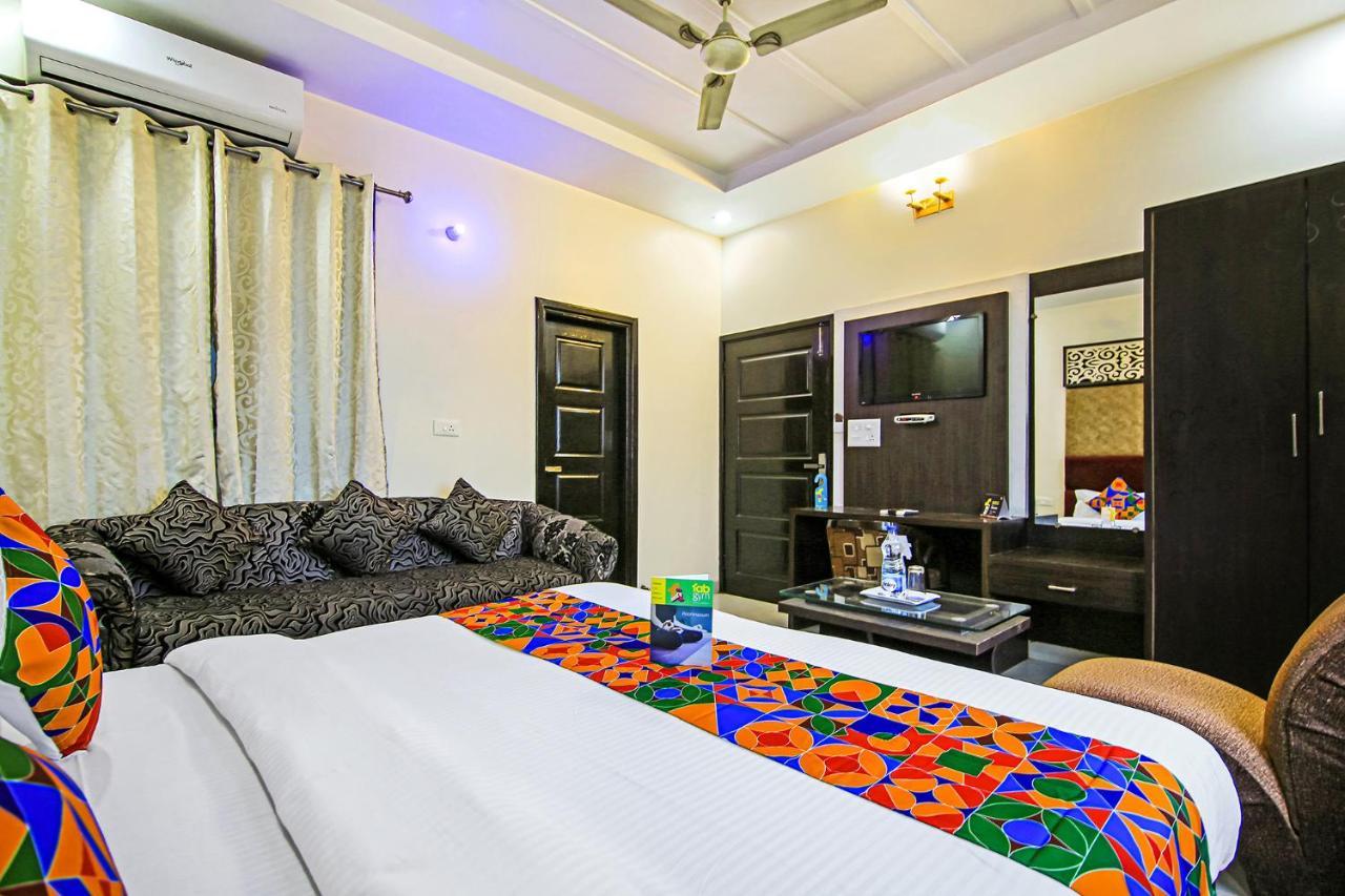 Fabhotel Nayyar Hussainpura Chowk Hotel