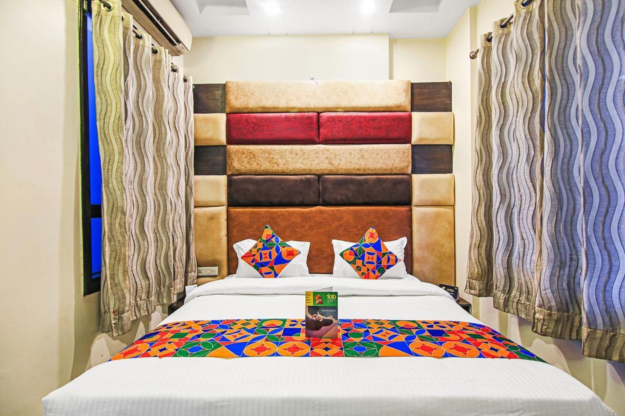 Hotel Fabhotel Nayyar Hussainpura Chowk 3*