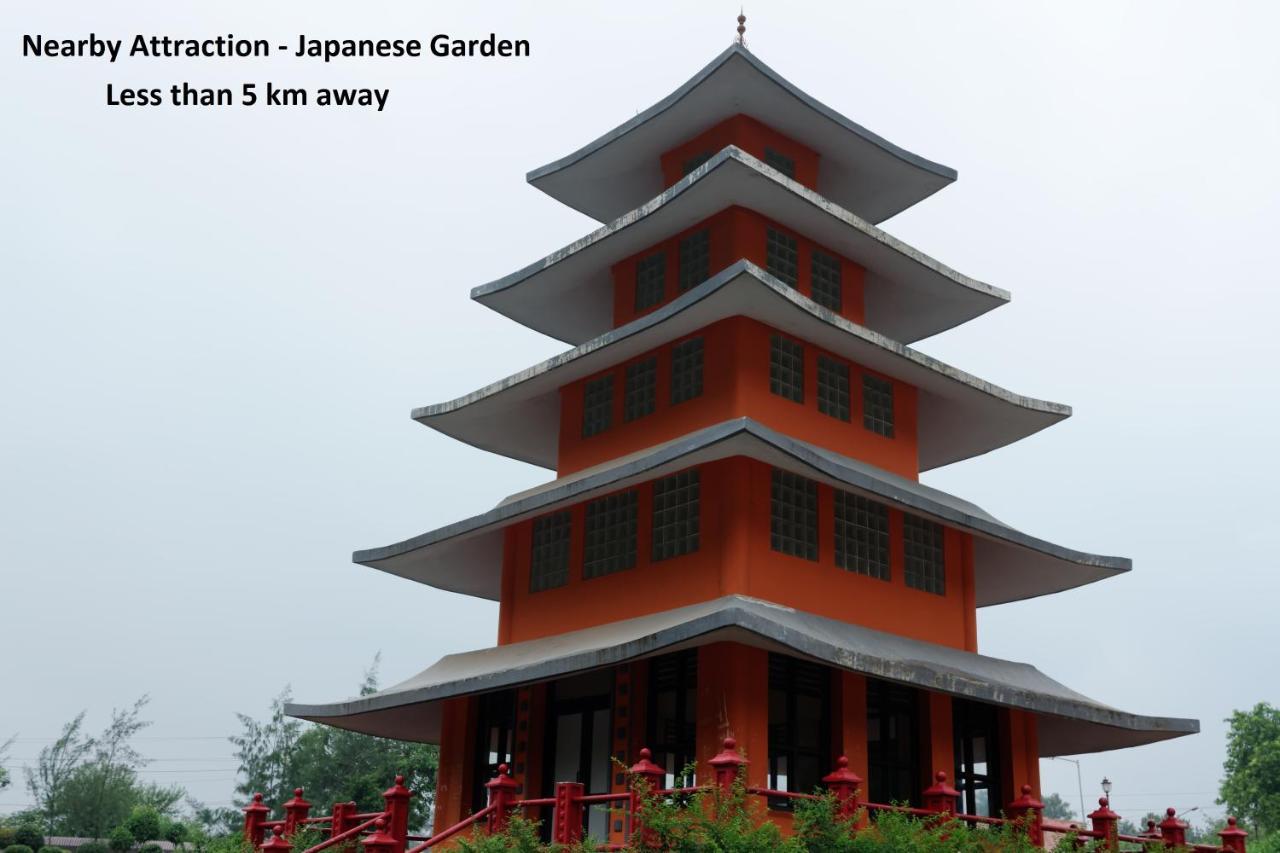 Hotel Oyo 7676 Golden Sunrise 3*