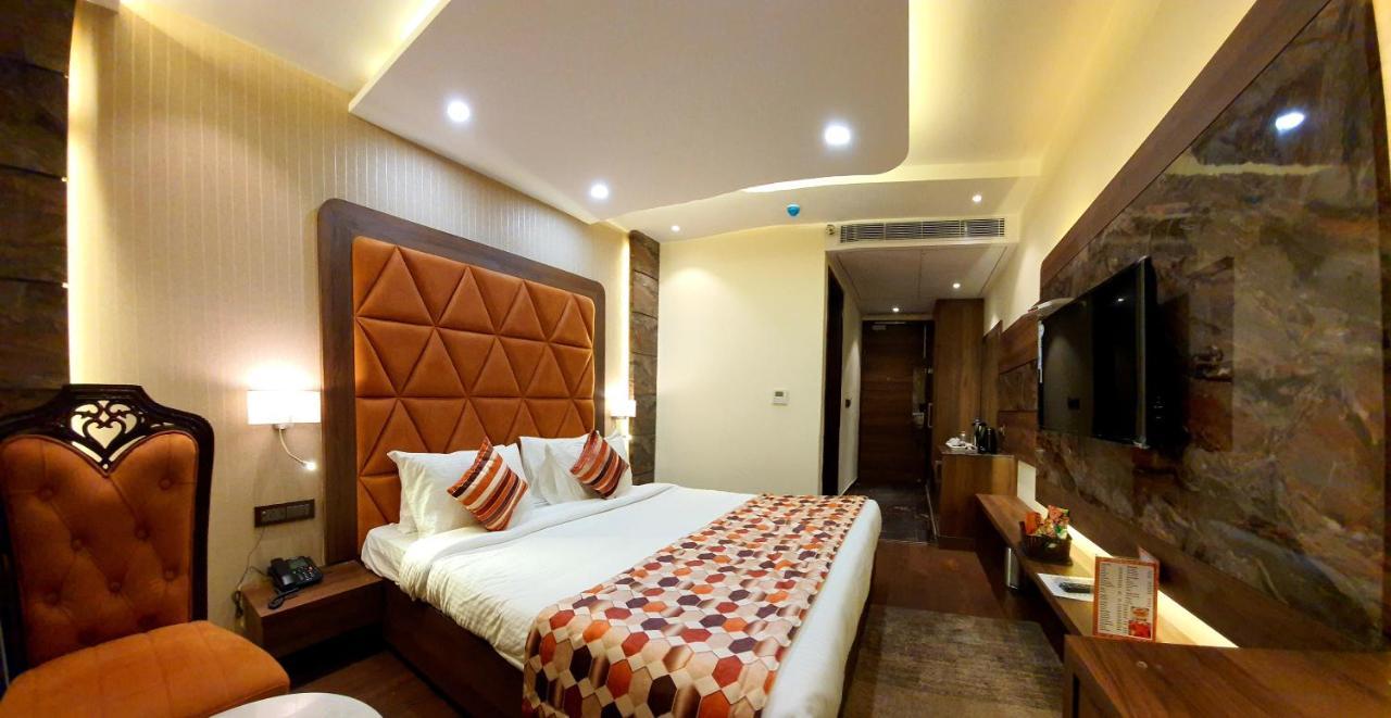 Makhan Residency Hotel 3*