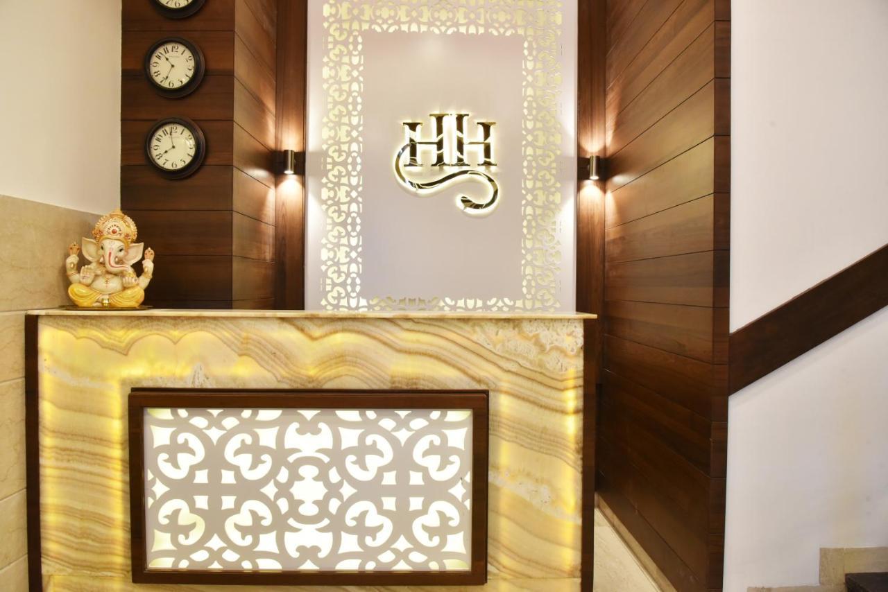 Hollywood Heights Near Railway Station Hotel 3*