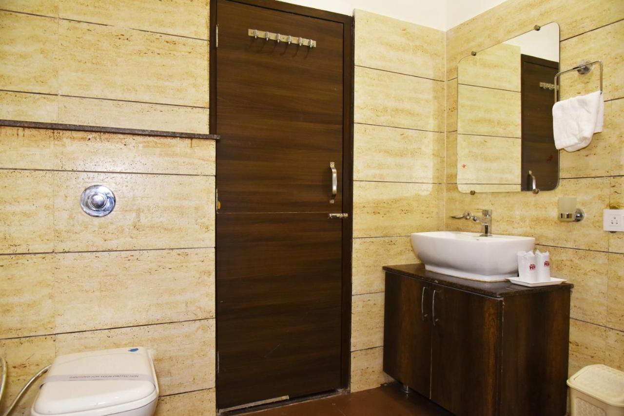 Hollywood Heights Near Railway Station Hotel Amritsar