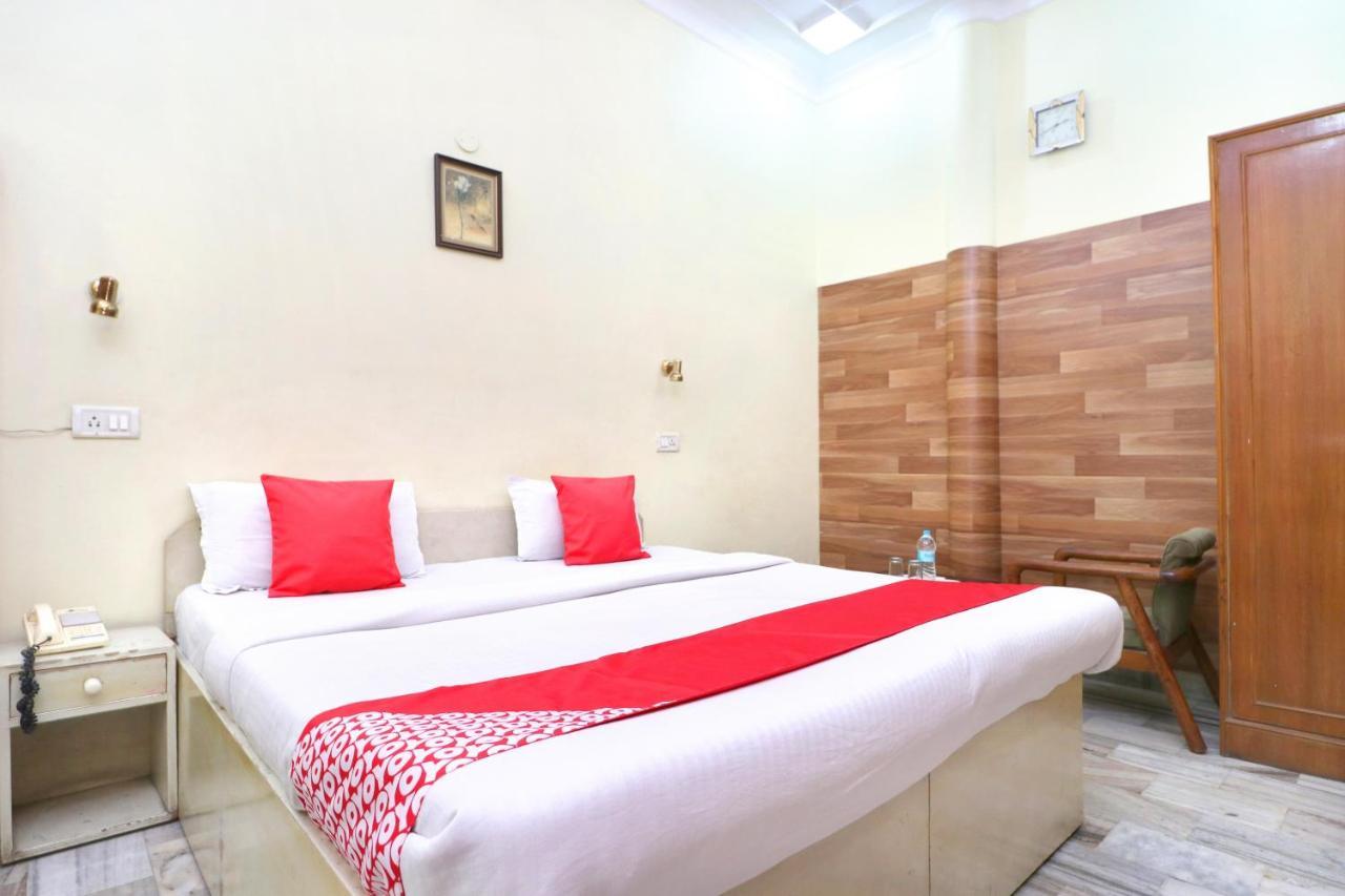 Oyo 24073 Hari Darshan Hotel 3*