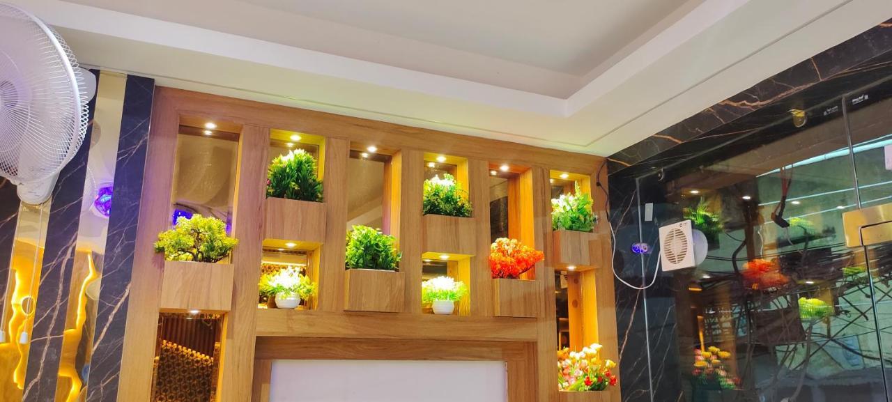 Hotel Golden Crown 3*