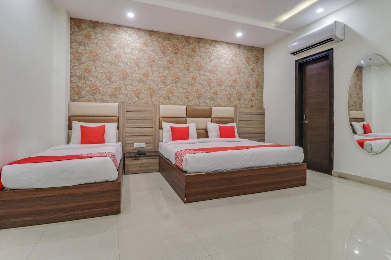 Oyo 72989 J K Classic Hotel Amritsar