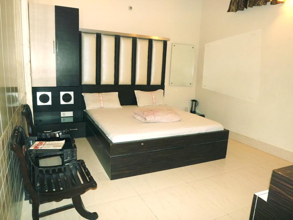 Rc Residency Hotel