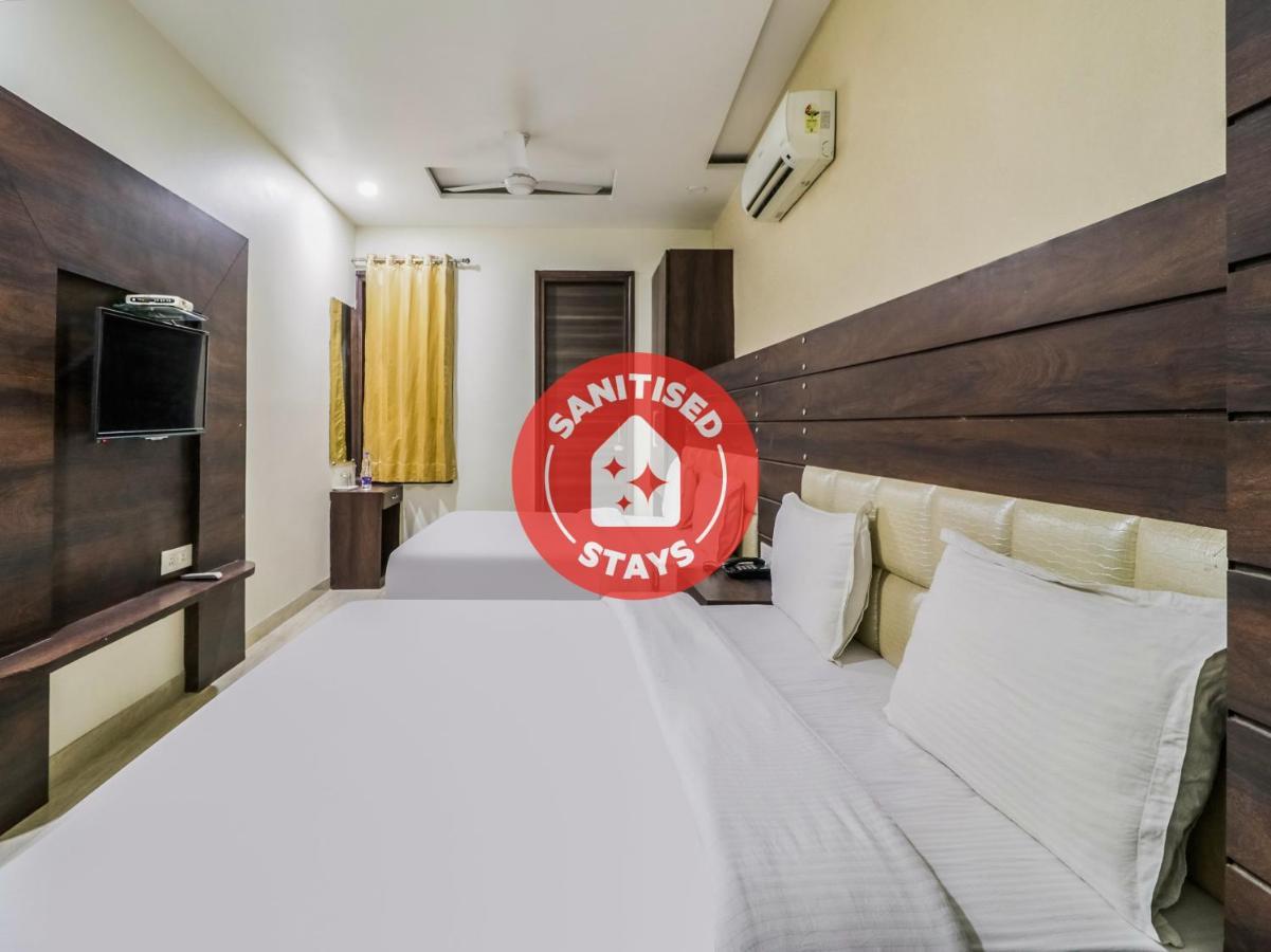 Oyo 1977 Grand Galaxy Hotel 3*