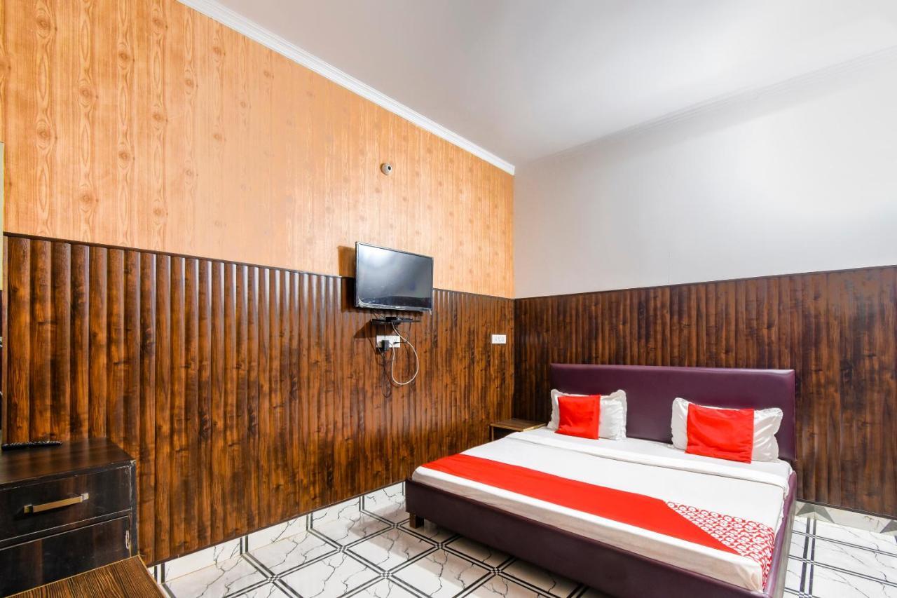 Oyo 46735 Royal Dreams Hotel Amritsar