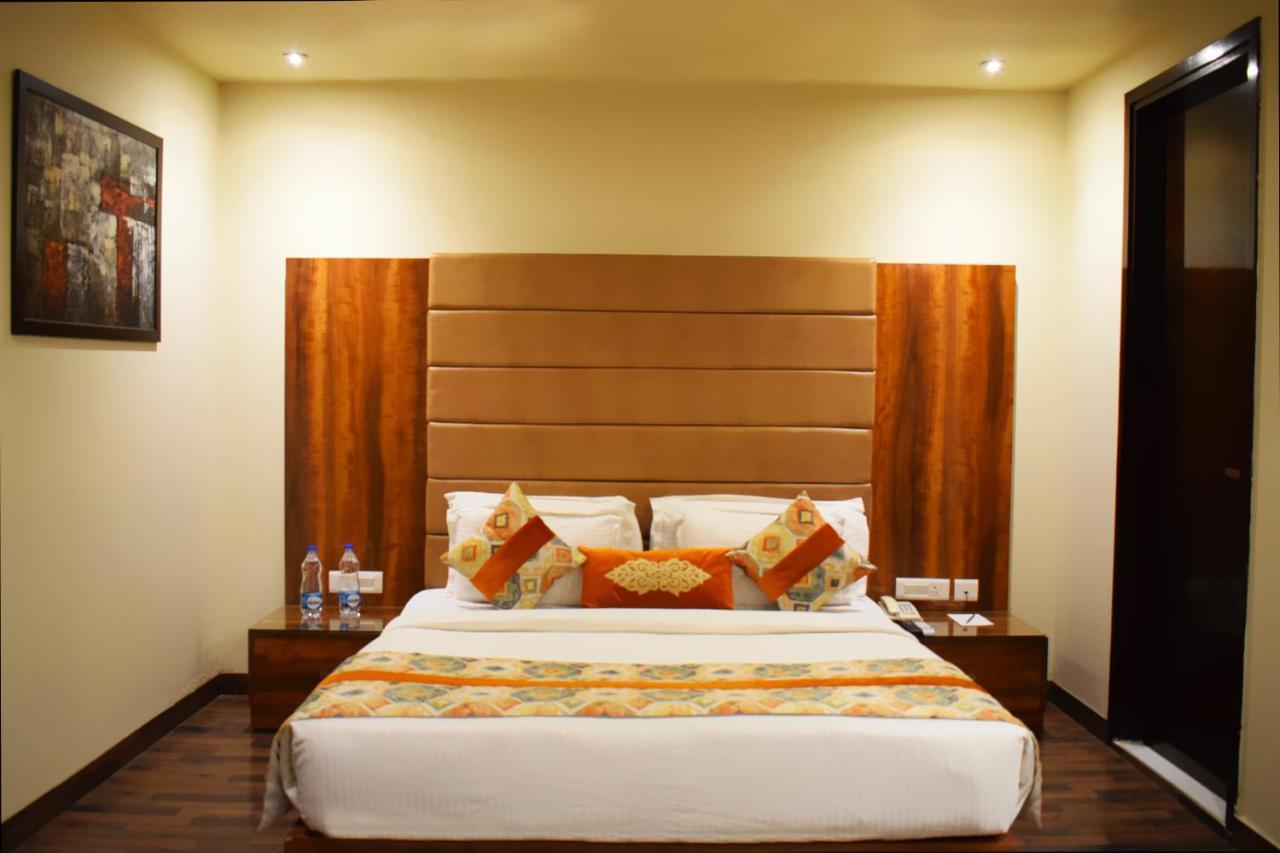 Hotel One Earth Avaas