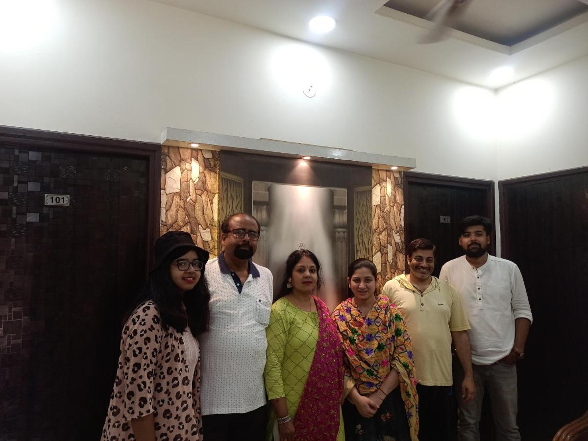 4n Homestay- Golden Temple View Amritsar