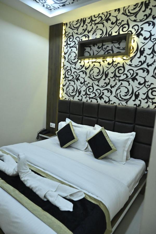 Guntas Residency 3*